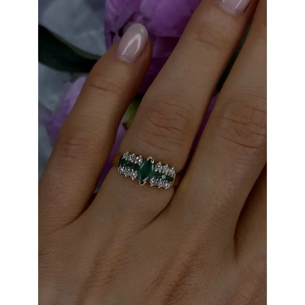 Elegant 14K Yellow Gold Emerald & White Topaz Ring Size 6